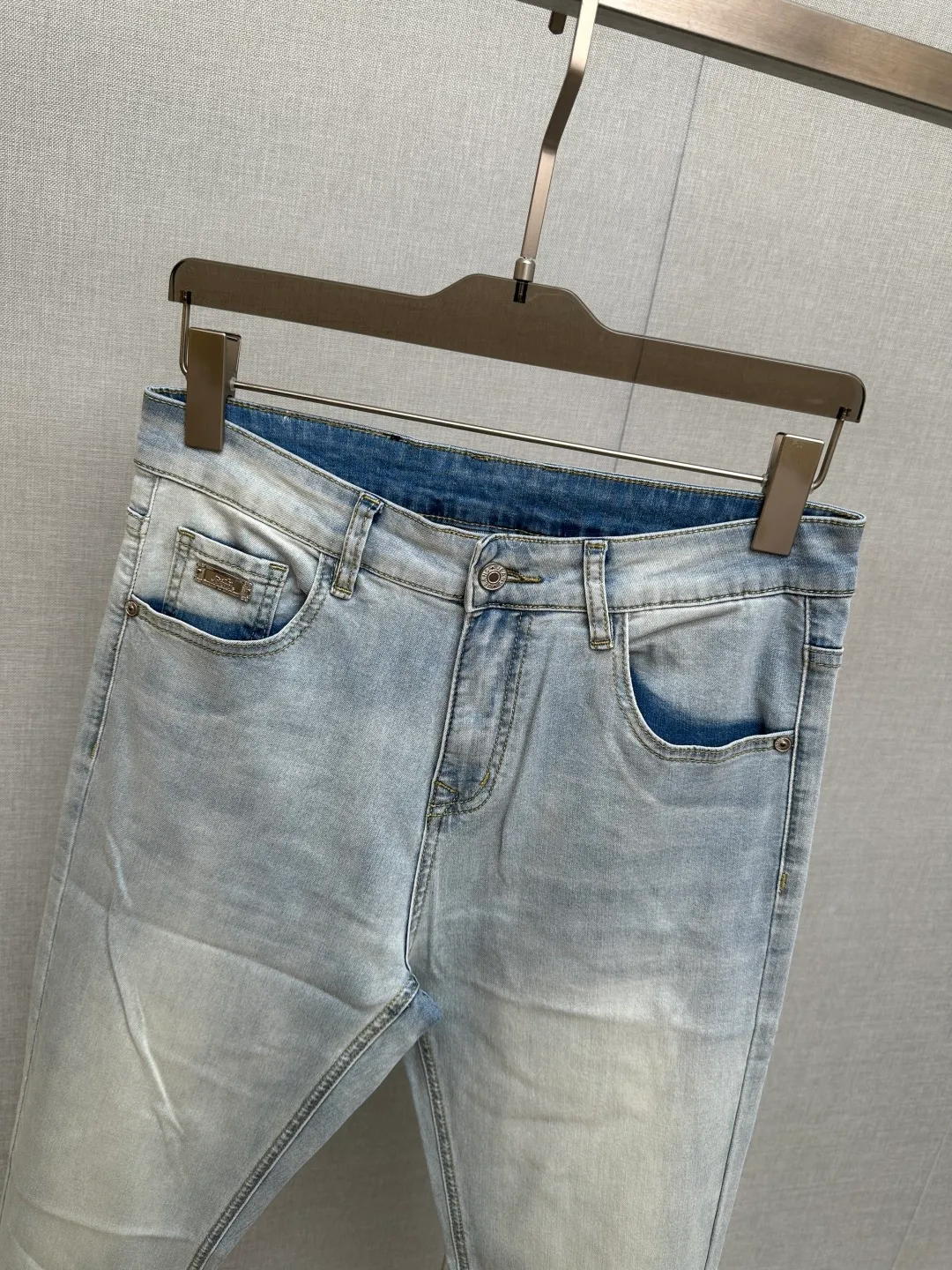 H ， ， Classic LOGO ， ！ 。 ， ， ， 。Sizes:29-38